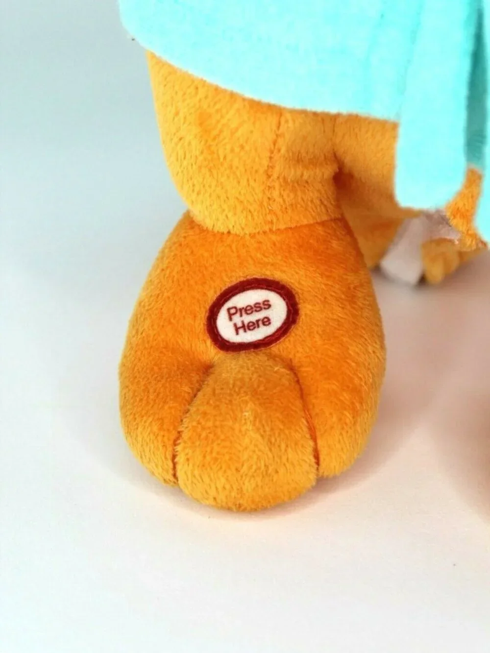New Hallmark Sound/Motion Birthday Old-A-Saurus Collectible 13” Tall Plush Nwt